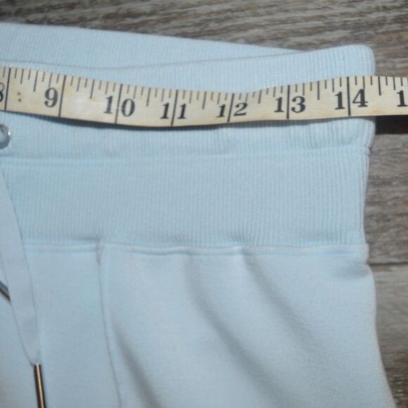 Spanx AirEssentials Luxe Straight Leg Pull On Pant Pintuck Sky Blue 50937R Med - Picture 4 of 9